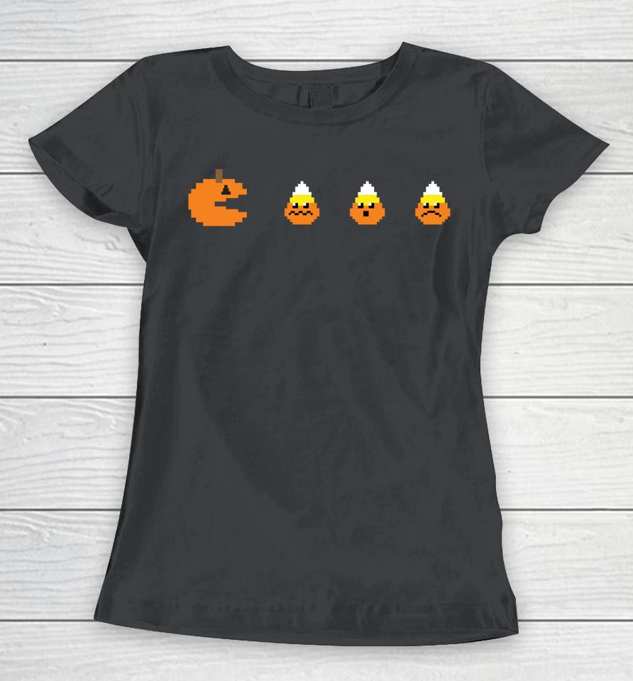 Funny Halloween Shirt 8-Bit Gaming Pumpkin Eating Candy Corn Women T-Shirt