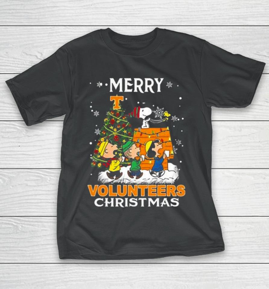 Get Now Tennessee Volunteers Snoopy And Friends Merry Christmas T-Shirt