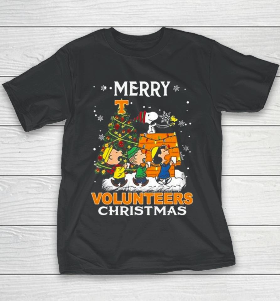 Get Now Tennessee Volunteers Snoopy And Friends Merry Christmas Youth T-Shirt