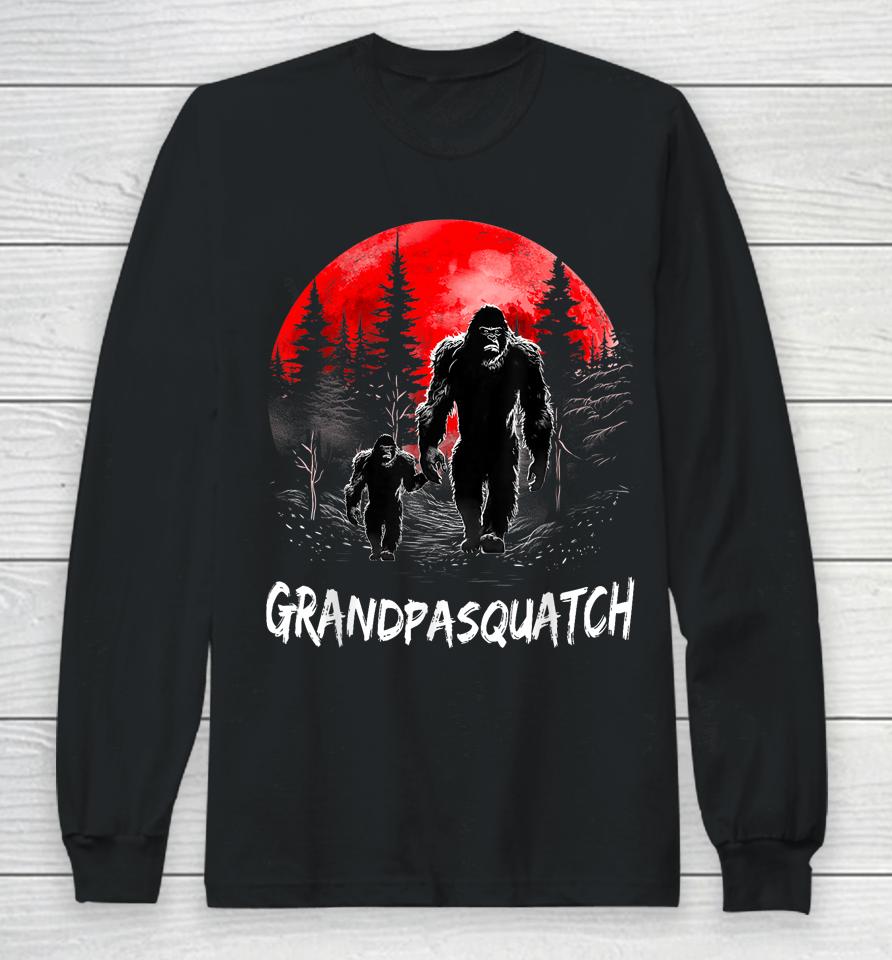 Grandpa Squatch Funny Bigfoot Dad Sasquatch Yeti Fathers Day Long Sleeve T-Shirt