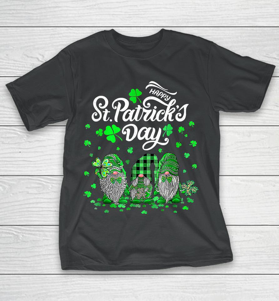 Happy St Patrick's Day Three Gnomes Shamrock Essential T-Shirt