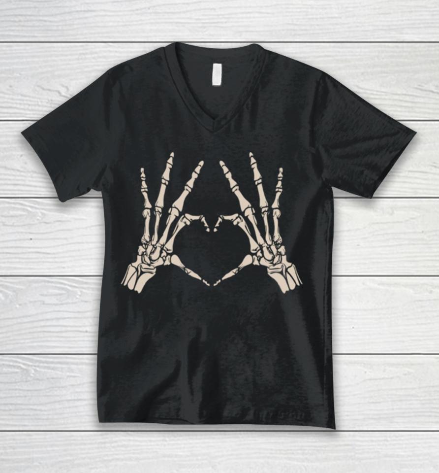 Heart Hand Bones Love Symbol Funny Skull Costume Halloween Skeleton Unisex V-Neck T-Shirt