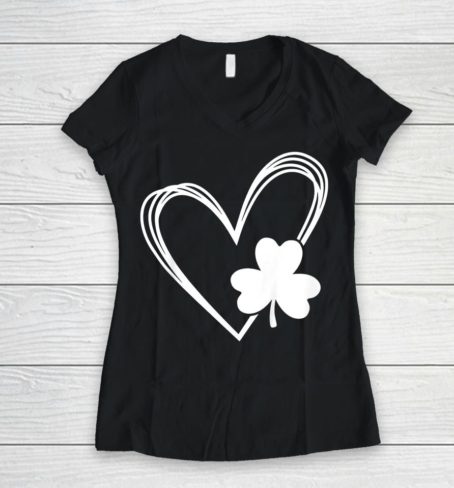 Heart St Patricks Day Shamrock Irish Kids Gift Women V-Neck T-Shirt