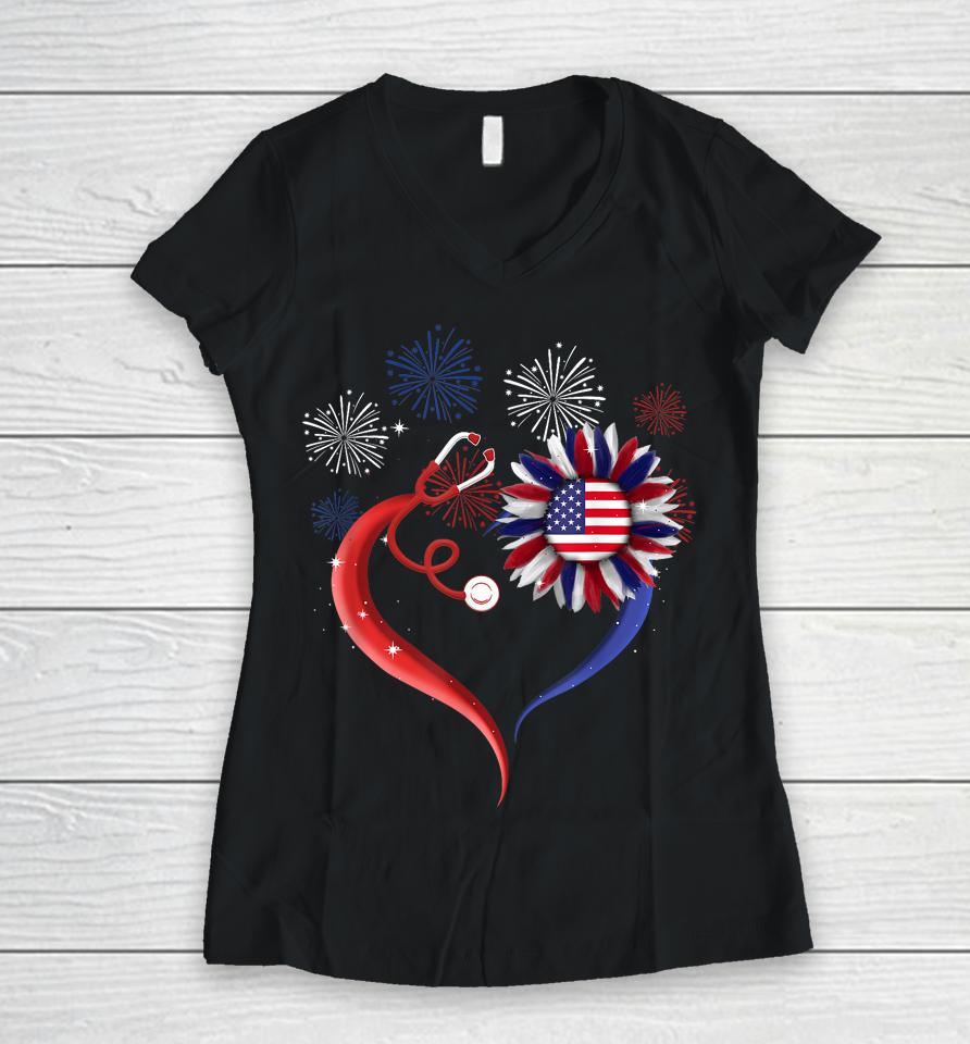 Heart Sunflower Stethoscope Usa Flag Nurse 4Th Of July Women V-Neck T-Shirt