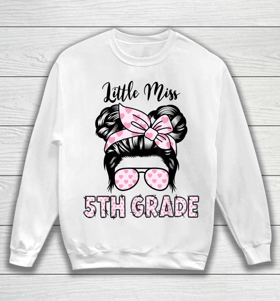 Hello 5Th Grade Messy Bun Girls Cute Heart Back To School Sweatshirt