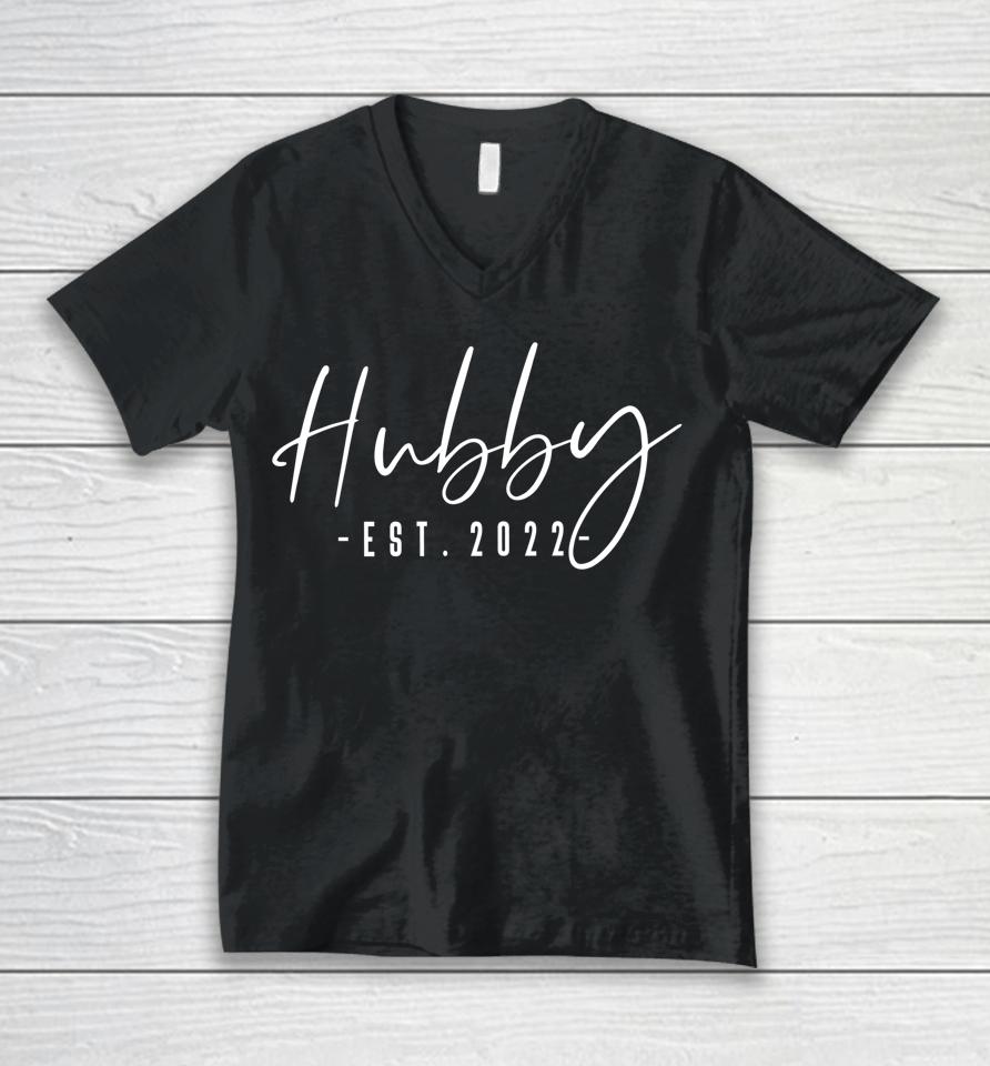 Hubby Est 2022 Just Married Honeymoon Husband Wedding Couple Unisex V-Neck T-Shirt