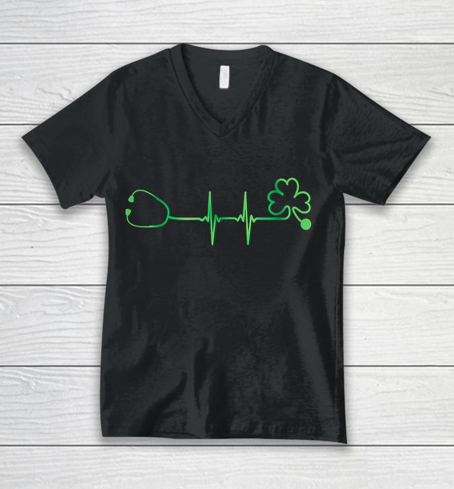 Irish Nurse Heartbeat Stethoscope St Patrick's Day Unisex V-Neck T-Shirt