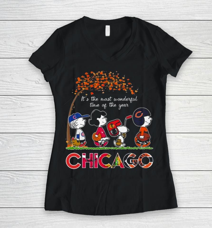It’s The Most Wonderful Time Of The Years Chicago Bulls Bears Blackhawks Cubs 2023 Women V-Neck T-Shirt