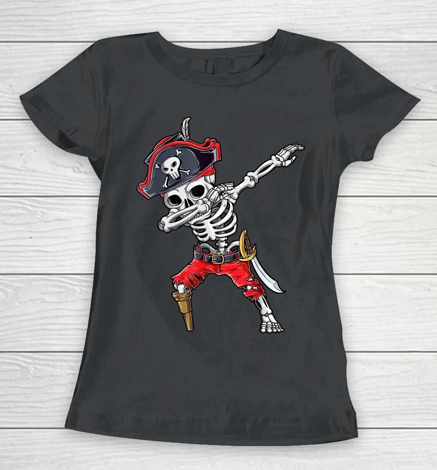 Jolly Roger Dabbing Skeleton Pirate Halloween Women T-Shirt