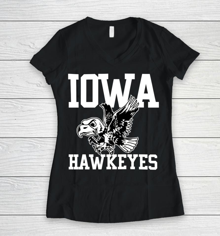 Kadyn Proctor Wearing Iowa Hawkeyes Flying Herky Women V-Neck T-Shirt