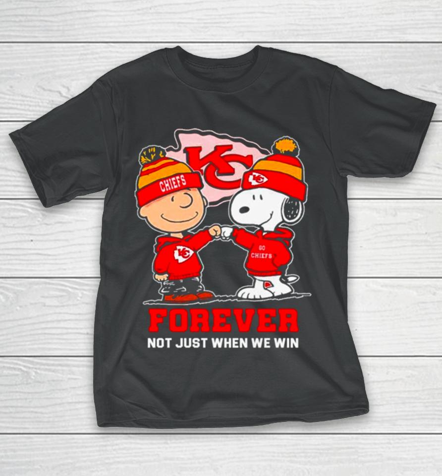 Kansas City Chiefs Charlie Brown And Snoopy Forever Not Just When We Win T-Shirt