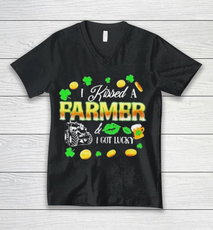 Kissed A Farmer Got Lucky Funny St Patrick’s Day Farmer Unisex V-Neck T-Shirt