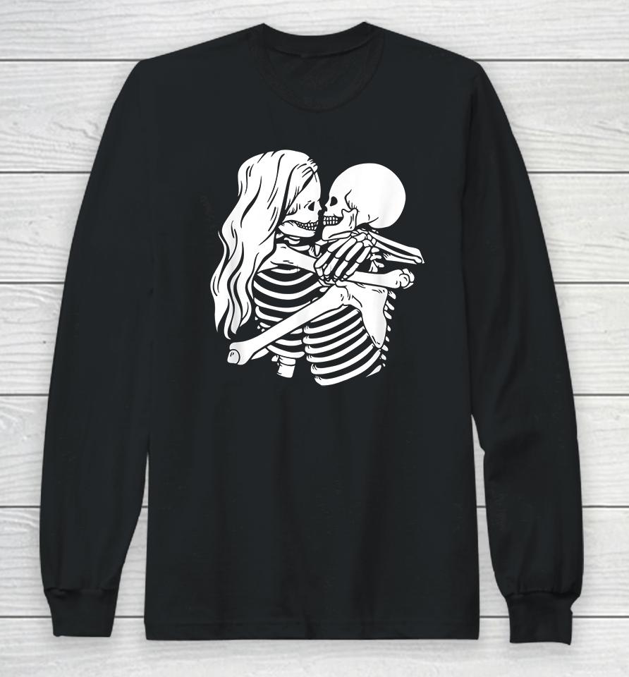 Kissing Skeletons In Love Valentine's Day Couples Long Sleeve T-Shirt