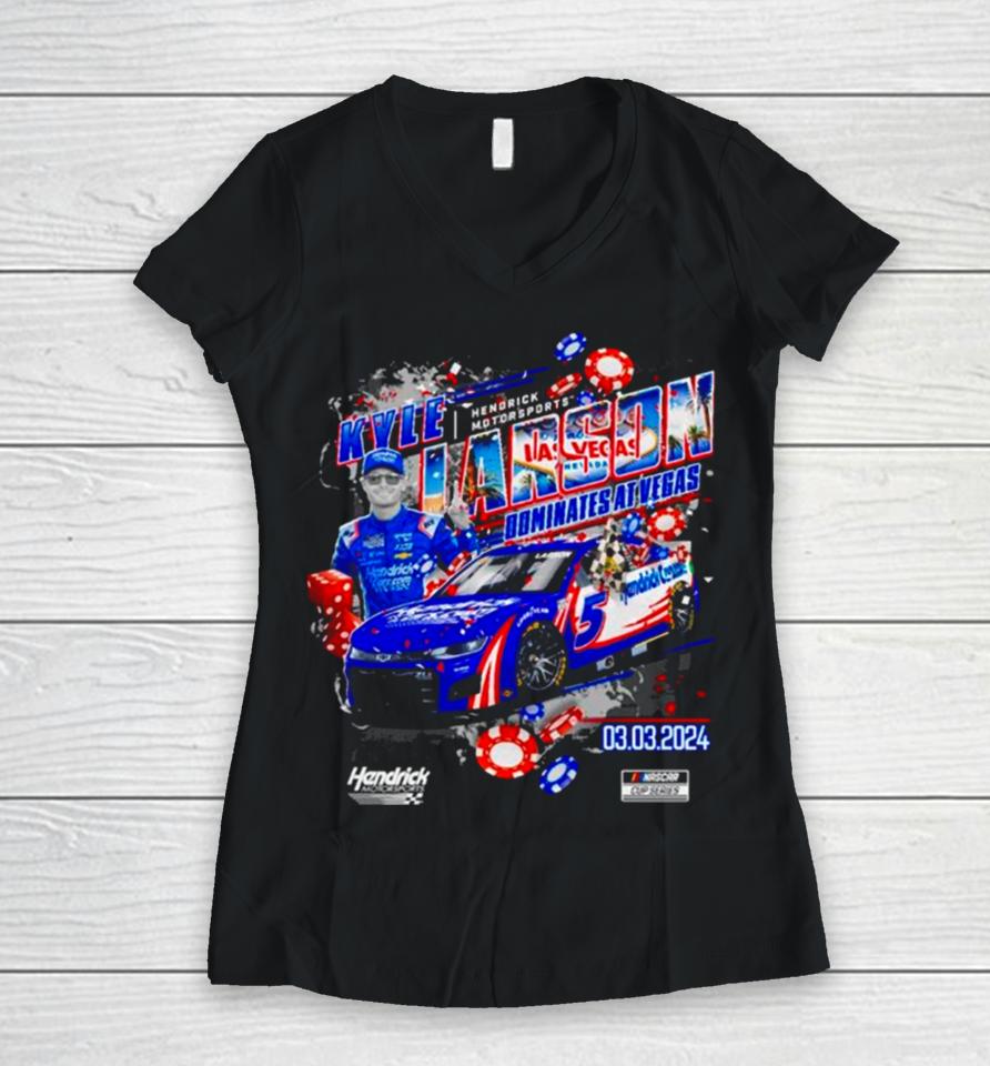 Kyle Larson Checkered Flag 2024 Pennzoil 400 Race Win Women V-Neck T-Shirt