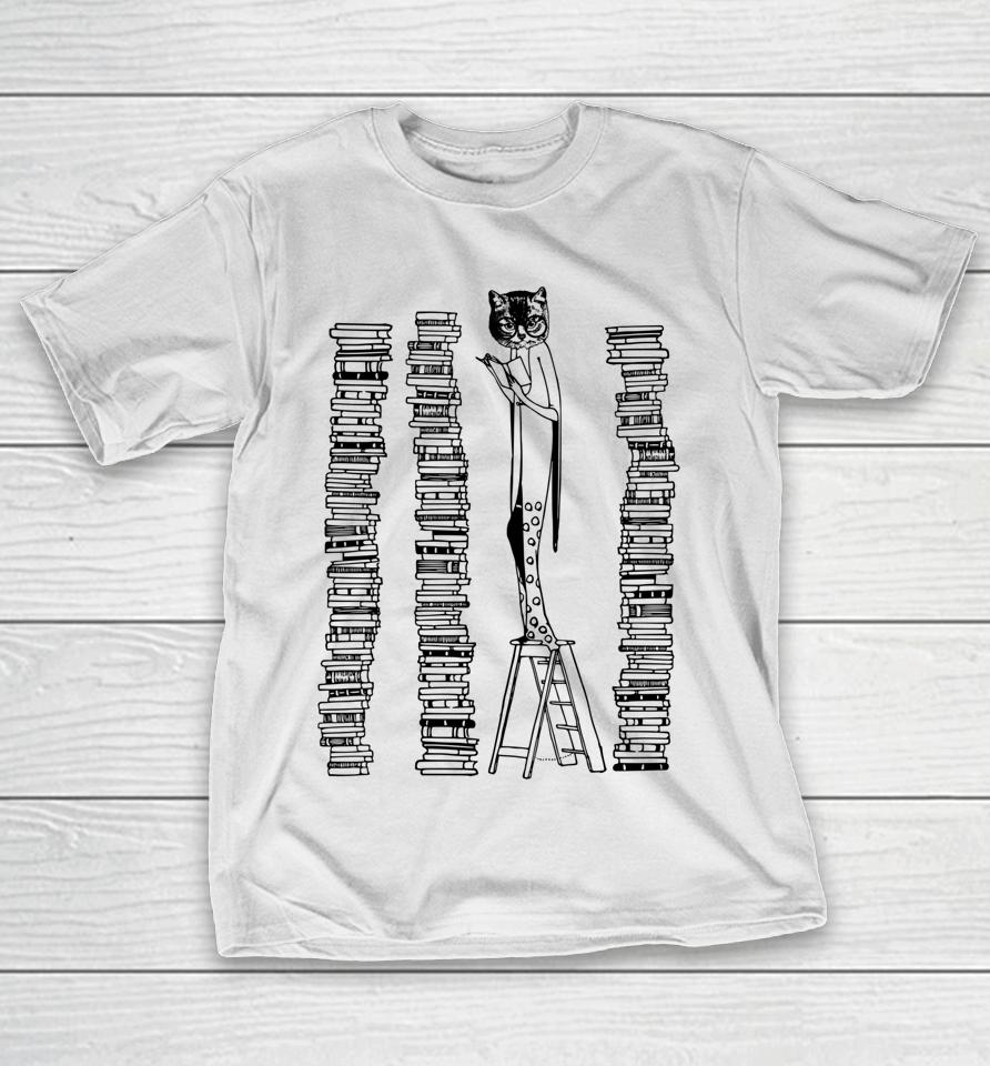 Lady Cat And Stack Of Books Woman Reading Retro Victorian T-Shirt