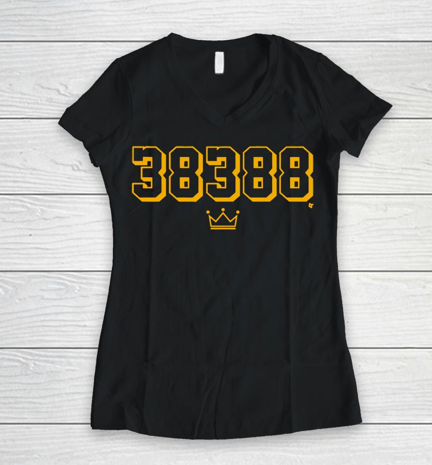 Lebron James 38388 Points King Women V-Neck T-Shirt