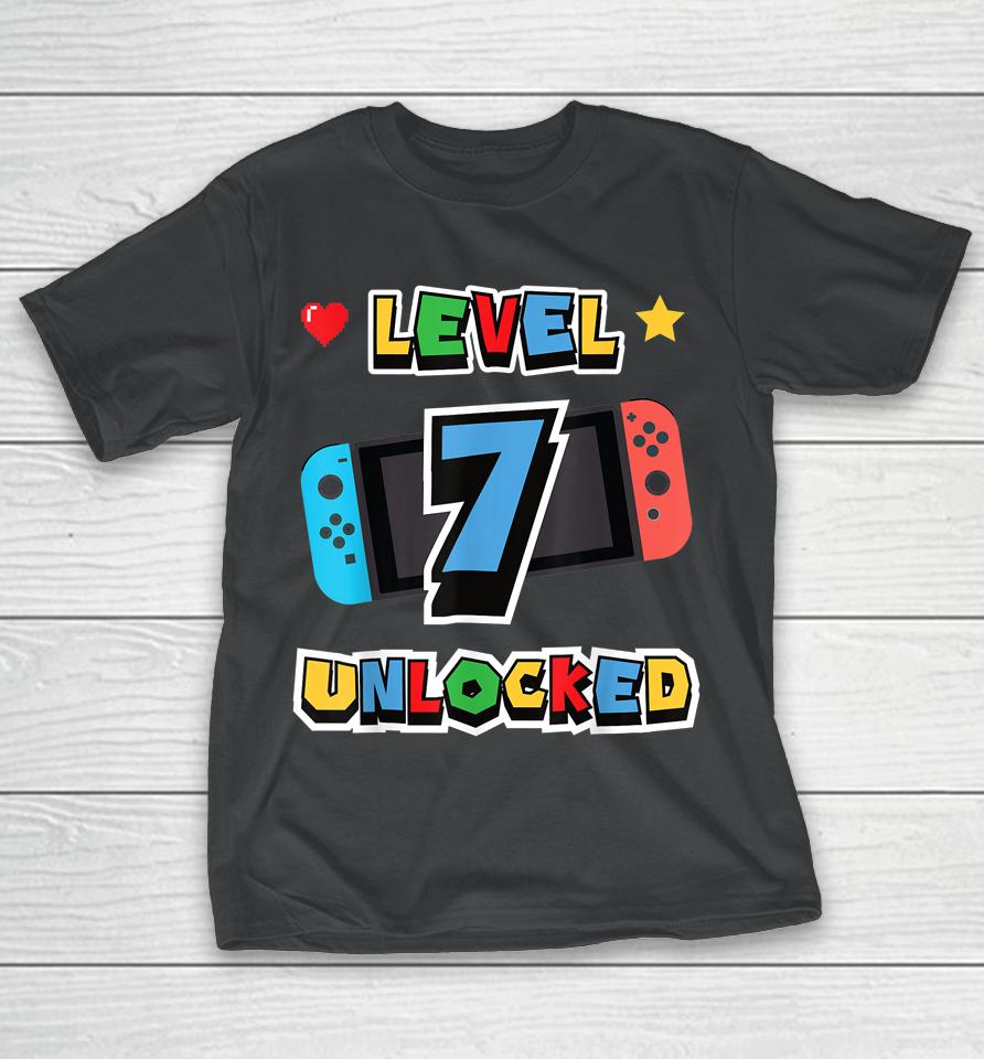 Level 7 Unlocked 7Th Birthday Kids Video Game 7 Years Old T-Shirt