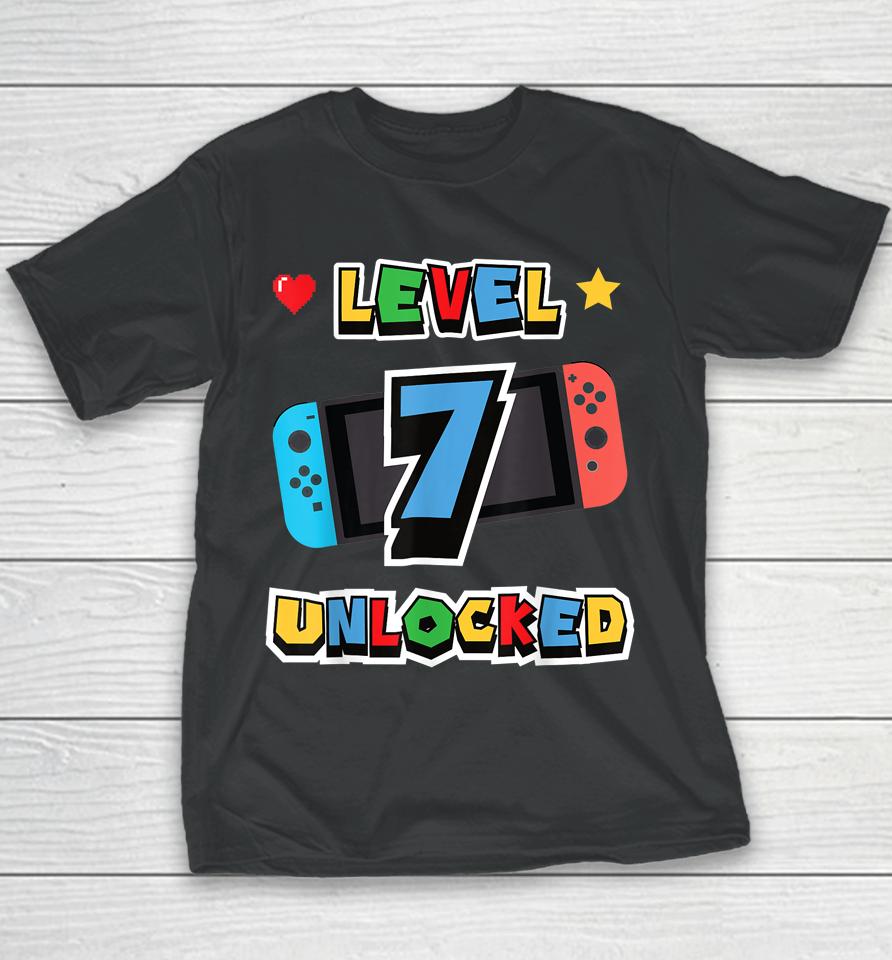 Level 7 Unlocked 7Th Birthday Kids Video Game 7 Years Old Youth T-Shirt