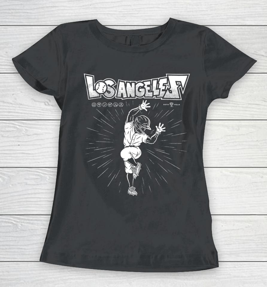 Los Angeles Shohei Ohtani Hip Lock Women T-Shirt