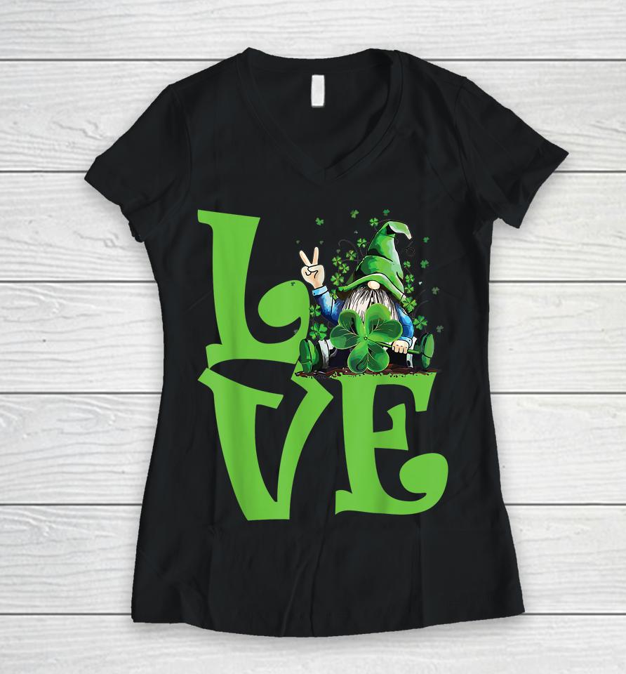 Love Irish Gnome Tie Shamrock St Patrick's Day Hippie Gift Women V-Neck T-Shirt