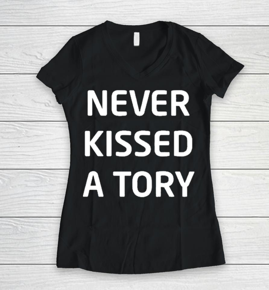 Lucy Powell Mp Never Kissed A Tory Manchester Pride Women V-Neck T-Shirt