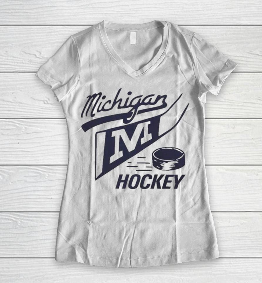 Maize Michigan Wolverines Gold Sweatshirts Women V-Neck T-Shirt