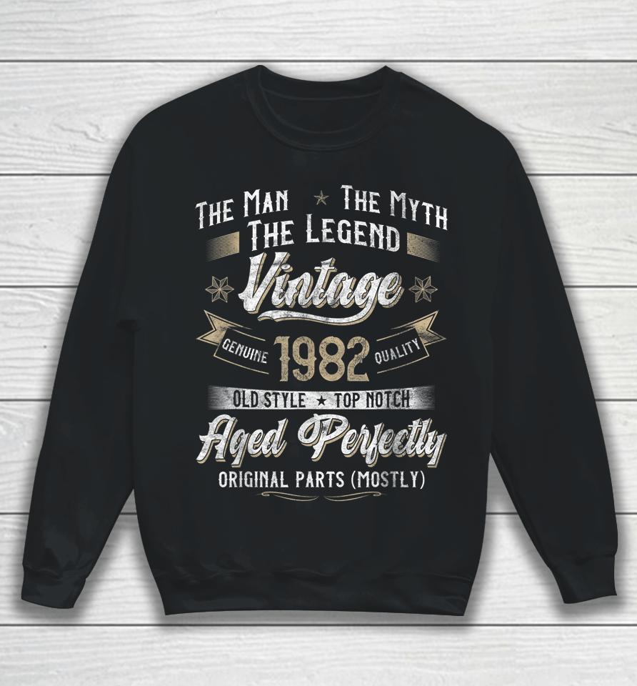 Man Myth Legend 40Th Birthday Gift Vintage 1982 40 Years Old Sweatshirt