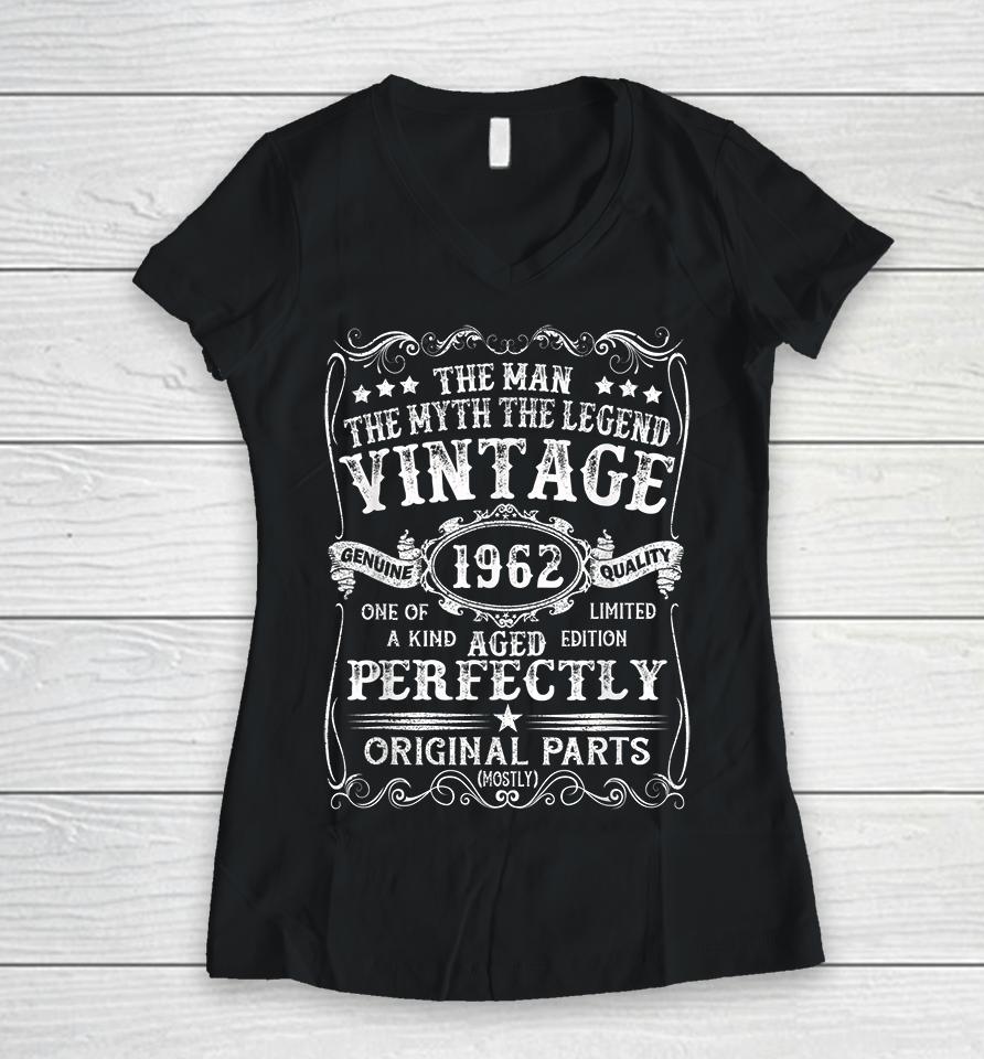 Mens 60 Years Old Gift Vintage 1962 Man Myth Legend 60Th Birthday Women V-Neck T-Shirt