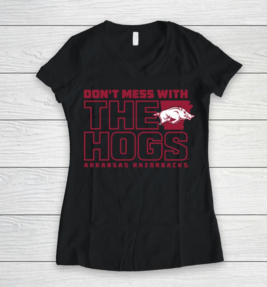 Men's Arkansas Razorbacks Don't Mess With The Hogs Women V-Neck T-Shirt