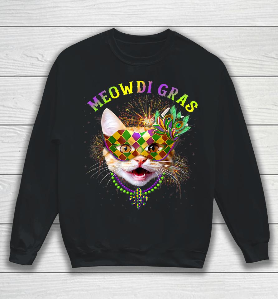 Meowdi Gras Kitten Cat Mask Beads Mardi Gras Funny Gift Sweatshirt