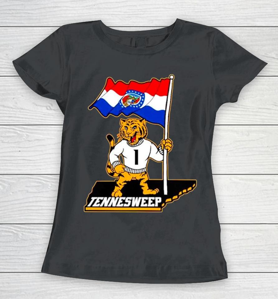 Missouri Tigers Vs. Tennessee Volunteers Tennesweep Women T-Shirt