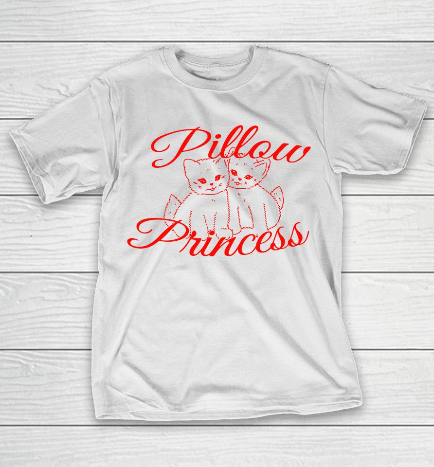 Moximimi Merch Pillow Princess T-Shirt