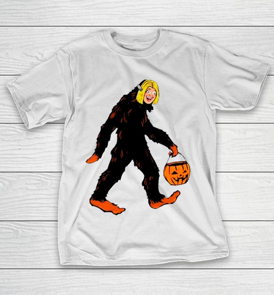 Mystical Halloween Sasquatch Bigfoot T-Shirt