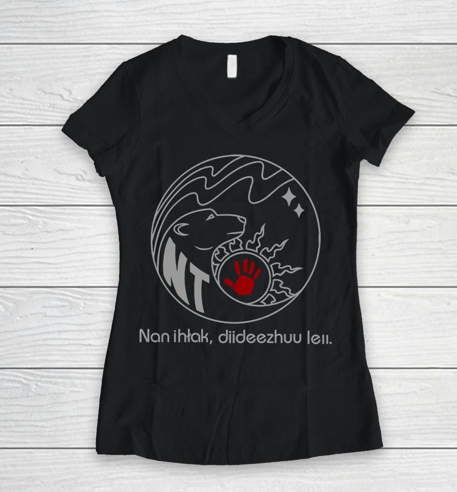 Nan Ihtak Diideezhuu Leii Women V-Neck T-Shirt