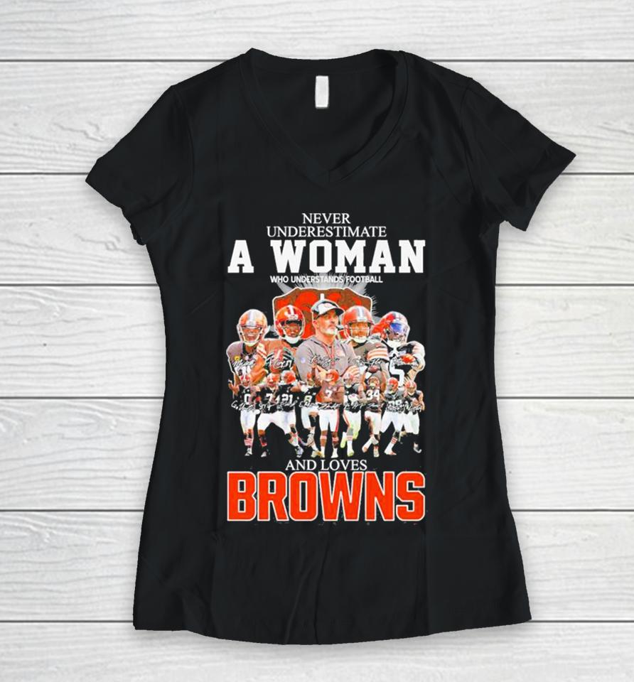 Never Underestimate A Woman Who Understands Football And Loves Cleveland Browns 2023 2024 Super Bowl Signatures Women V-Neck T-Shirt