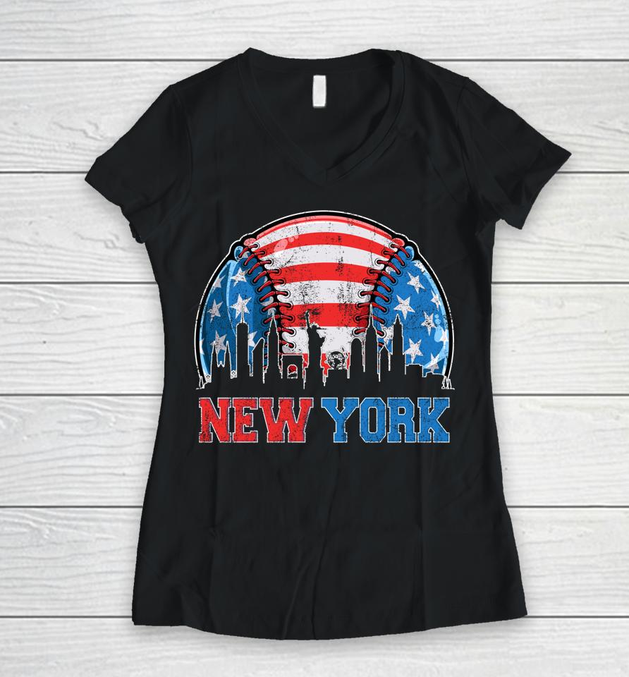 New York Ny Skyline Baseball Vintage Met At Gameday Women V-Neck T-Shirt