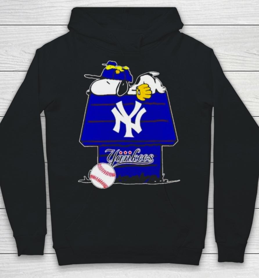 New York Yankees Snoopy And Woodstock The Peanuts Baseball Hoodie