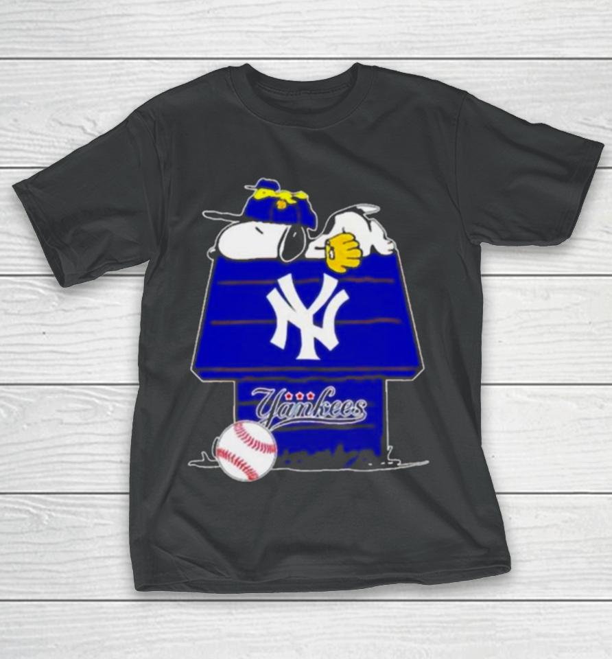 New York Yankees Snoopy And Woodstock The Peanuts Baseball T-Shirt