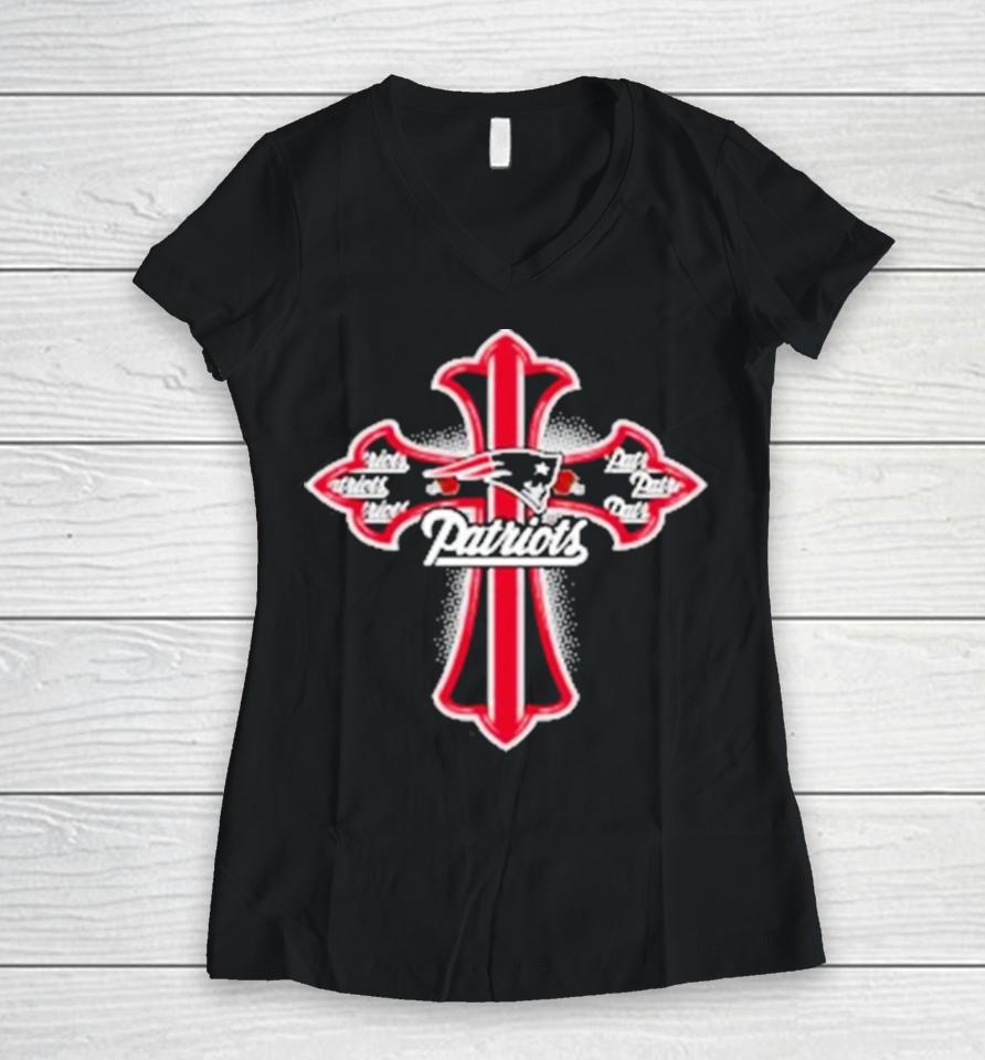 Nfl Red Crusader Cross New England Patriots 2024 Women V-Neck T-Shirt