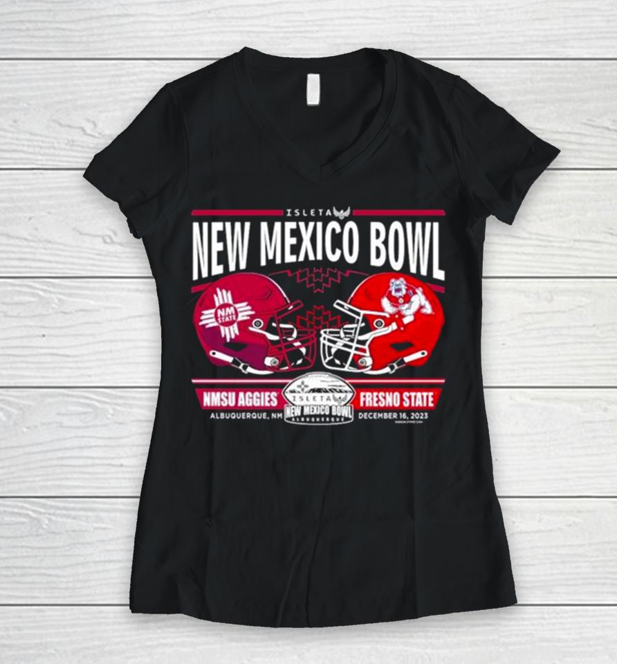 Nmsu Aggies Vs Fresno State 2023 New Mexico Bowl Head To Head Women V-Neck T-Shirt