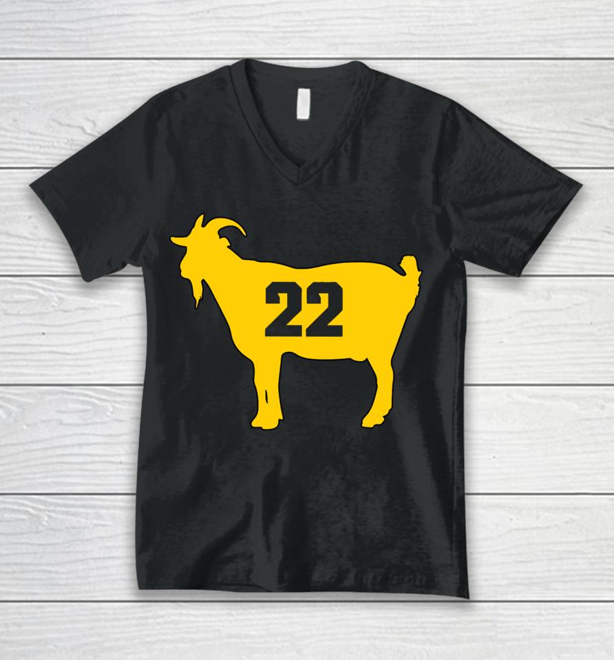 Obviousshirts The Queen Of Basketball Iowa’s Goat 22 Unisex V-Neck T-Shirt