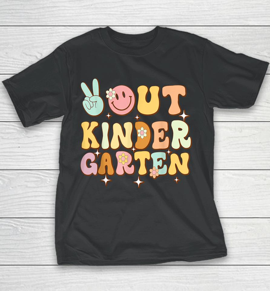 Peace Out Kindergarten Graduation Kid Boy Girl Class Of 2023 Youth T-Shirt
