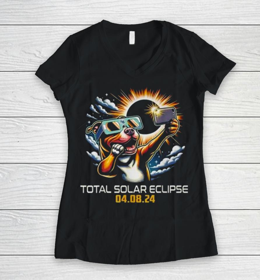Pit Bull Dog Selfie Solar Eclipse 2024 Women V-Neck T-Shirt