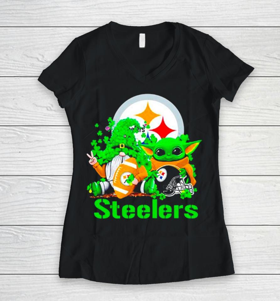 Pittsburgh Steelers Baby Yoda Happy St.patrick’s Day Shamrock Women V-Neck T-Shirt