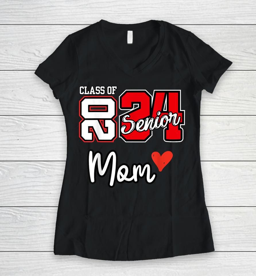 Proud Mom Senior 2024 Class Of 2024 Cute Heart Graduation 24 Women V-Neck T-Shirt