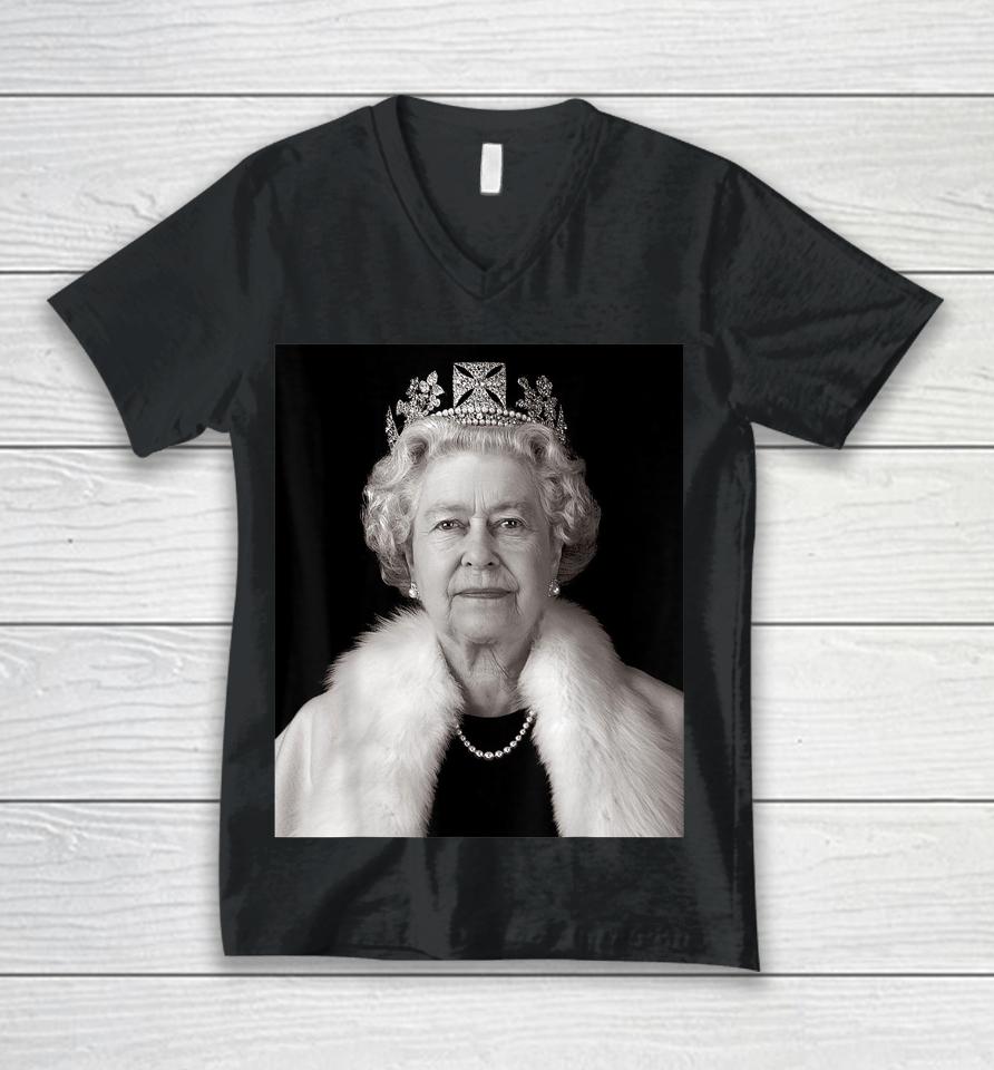 Queen Elizabeth Ii - Queen Of England Unisex V-Neck T-Shirt