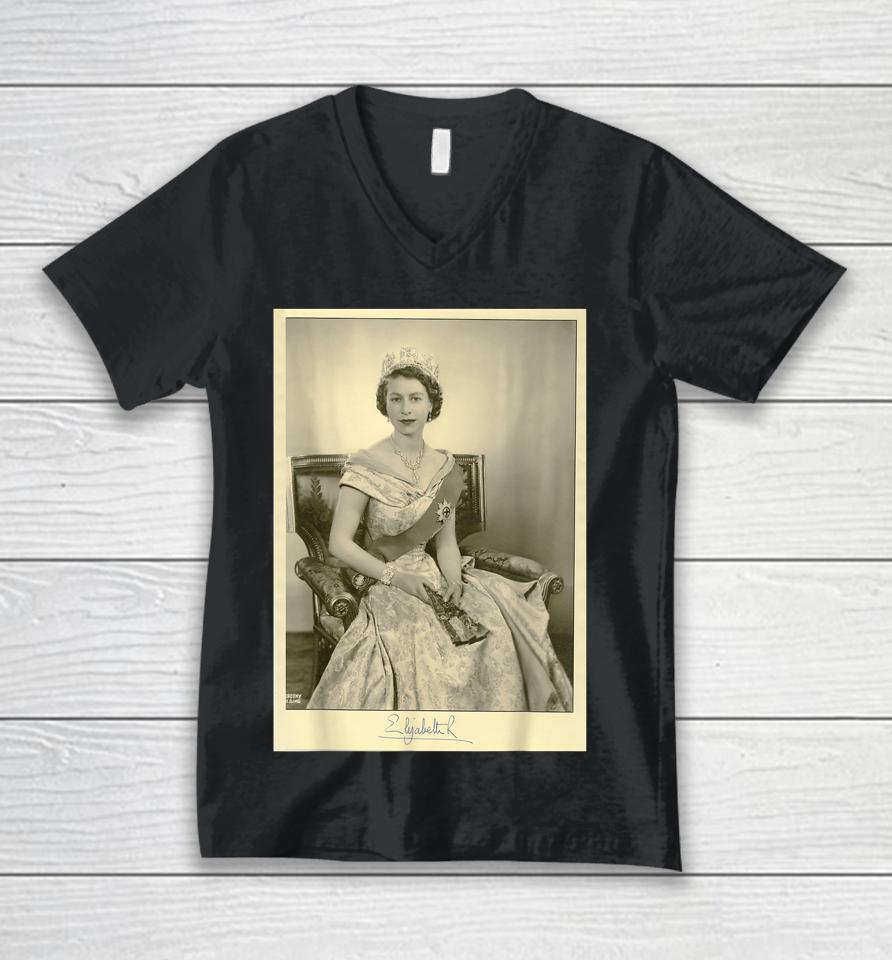 Queen Elizabeth Unisex V-Neck T-Shirt