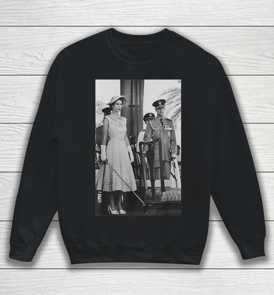 Queen Elizabeth T-Shirt - Queen Of England Sweatshirt