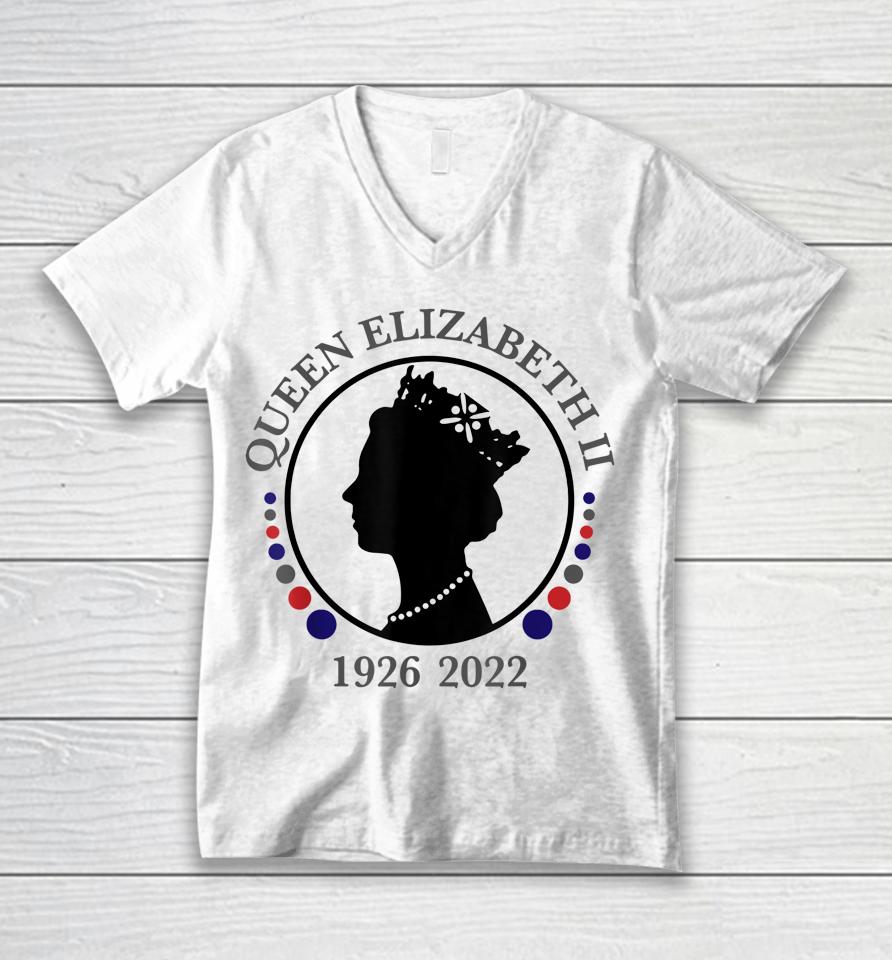 Queen Elizabeth's Ii Bristish Emblem Queen Of England 1926 - 2022 Unisex V-Neck T-Shirt