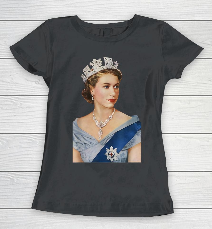 Queen Elizabeth's Ii British Crown Majesty Queen Elizabeth's Women T-Shirt